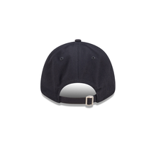 Load image into Gallery viewer, TITANS OFFICIAL TEAM COLOURS 9FORTY CLOTH STRAP CAP NEW ERA