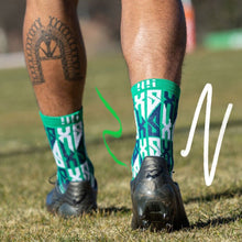 Load image into Gallery viewer, Grip Star x Xavier Savage Crews GRIP STAR
