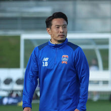Load image into Gallery viewer, NEWCASTLE JETS FC 25/26 PLAYER MIDLAYER NEW BALANCE